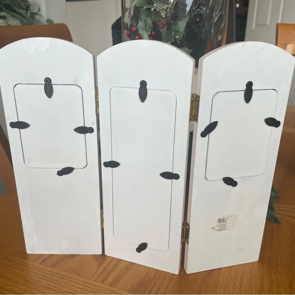 Vintage Russ Spring Bouquet 3 Panel Picture Frame Holder